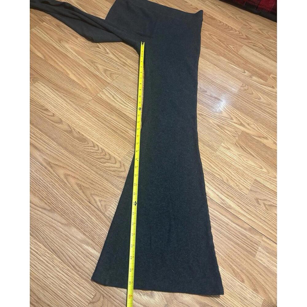 Aerie Ribbed Flare Pants Size Medium - Picture 4 of 6